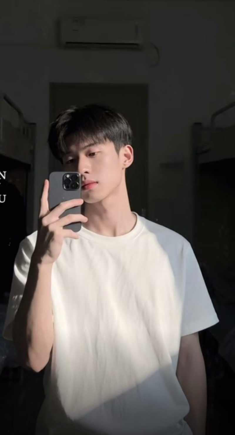 Ảnh trai đẹp Việt Nam cực cuốn hút