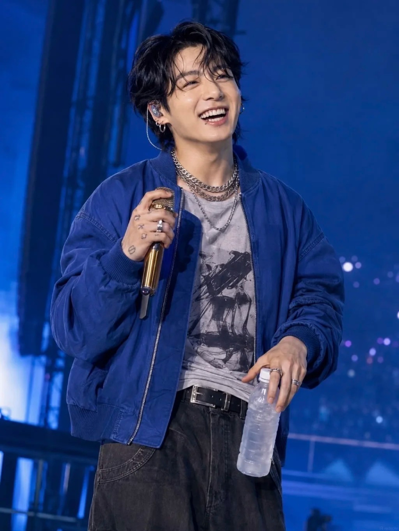 ảnh Jungkook điển trai và nam tính