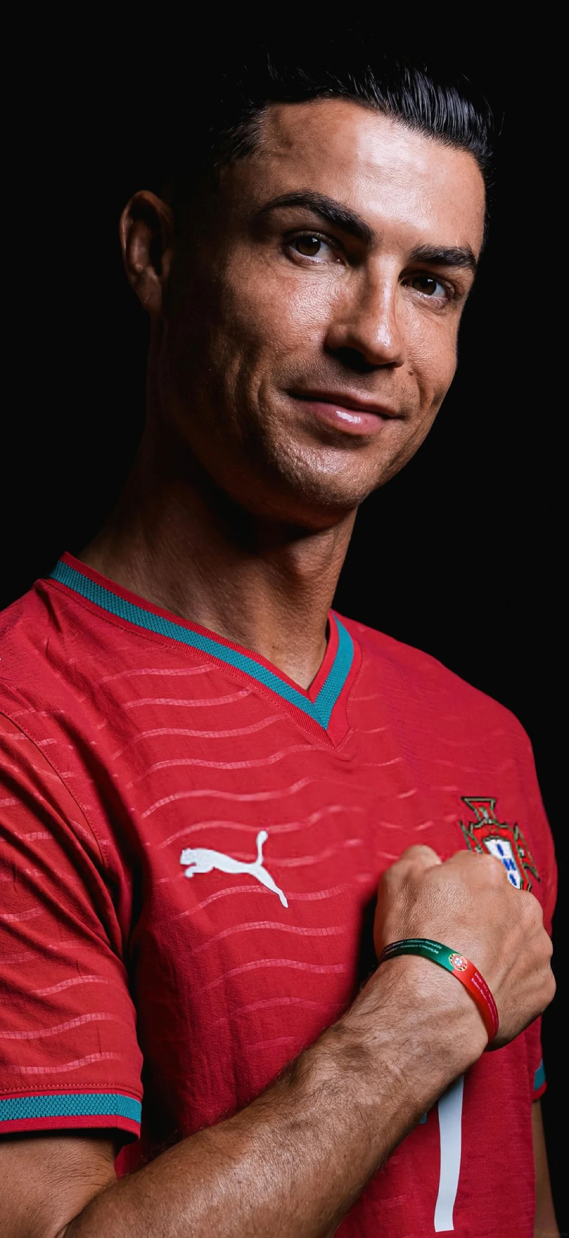 ảnh Ronaldo phong độ và mạnh mẽ