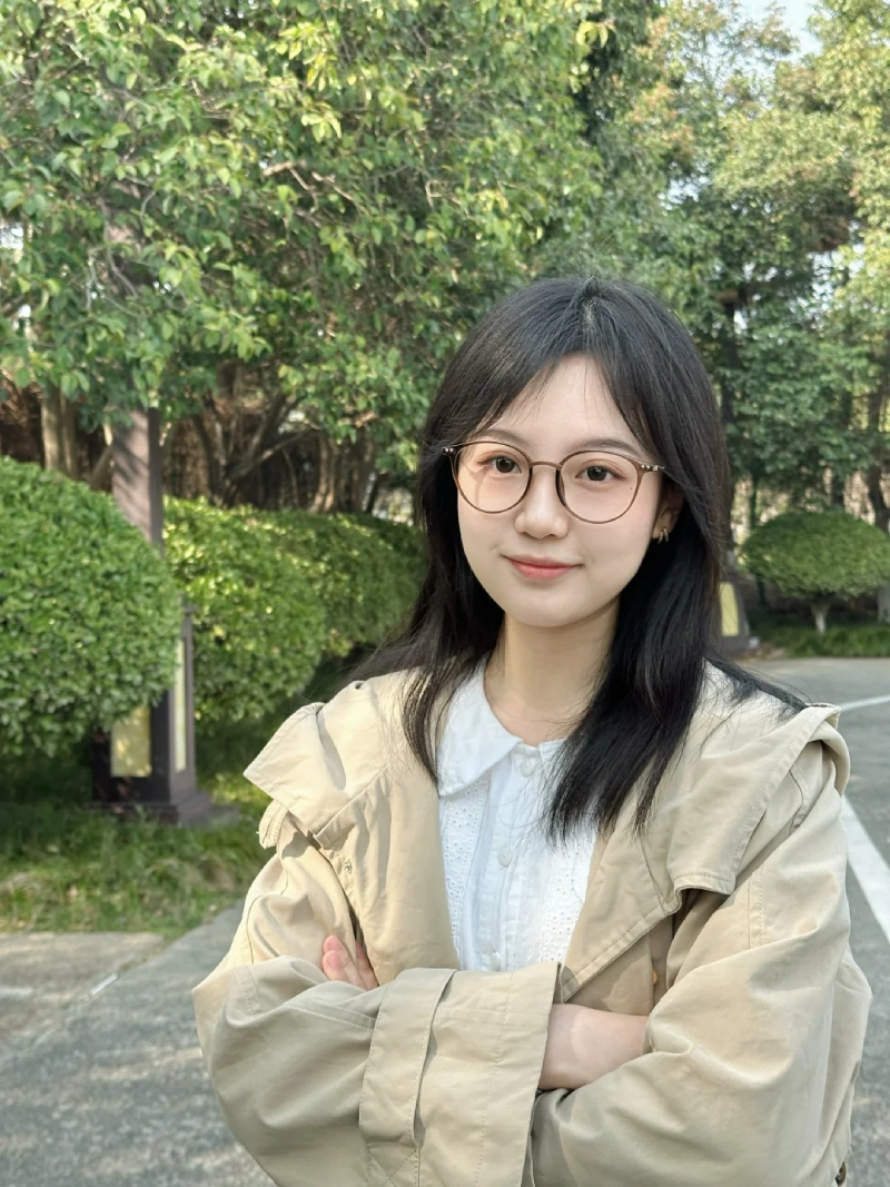 ảnh gái xinh đeo kính cute (1)