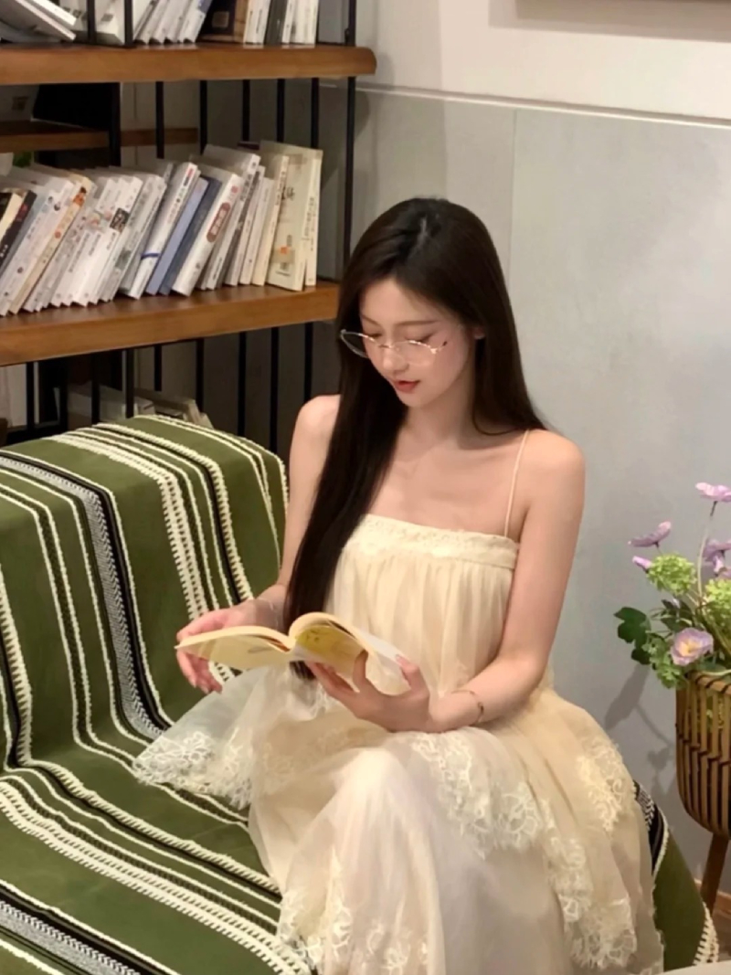 ảnh girl xinh đeo kính thời trang