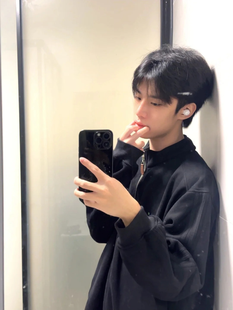 hình ảnh nam trẻ 2k7 đẹp trai