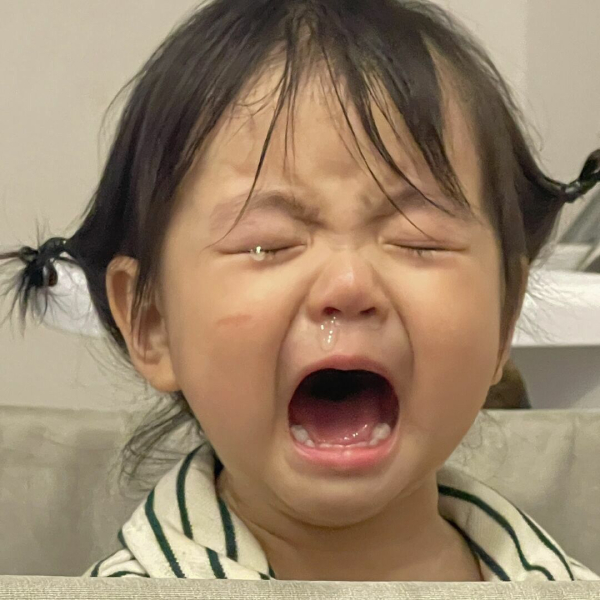 meme cười khóc