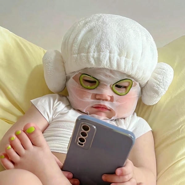 Meme cute thể hiện phong cách hồn nhiên vui nhộn