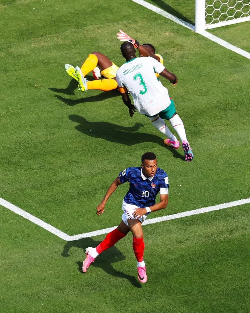 ảnh Mbappe đẹp nhất với biểu cảm ấn tượng