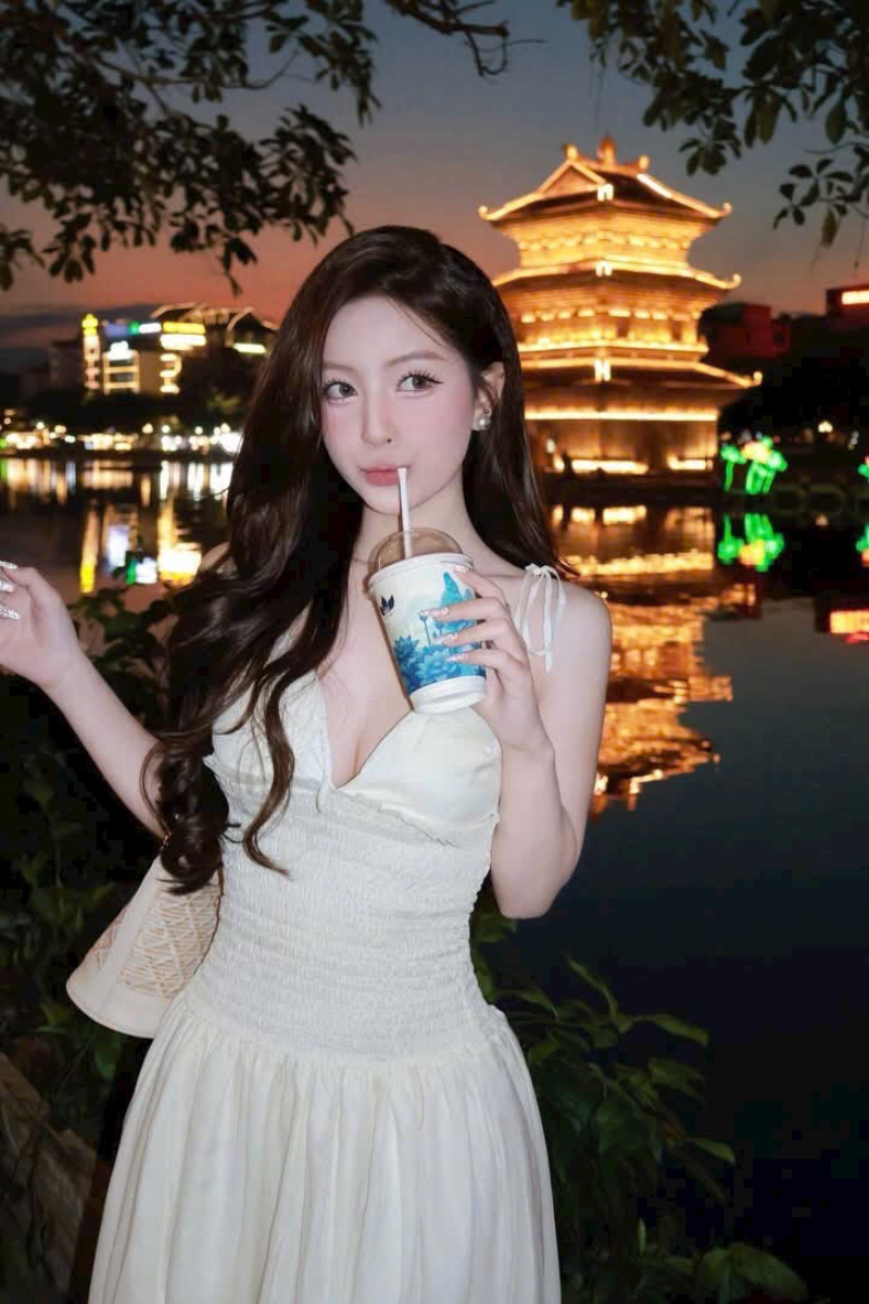 ảnh cô gái đáng yêu làm hình đại diện