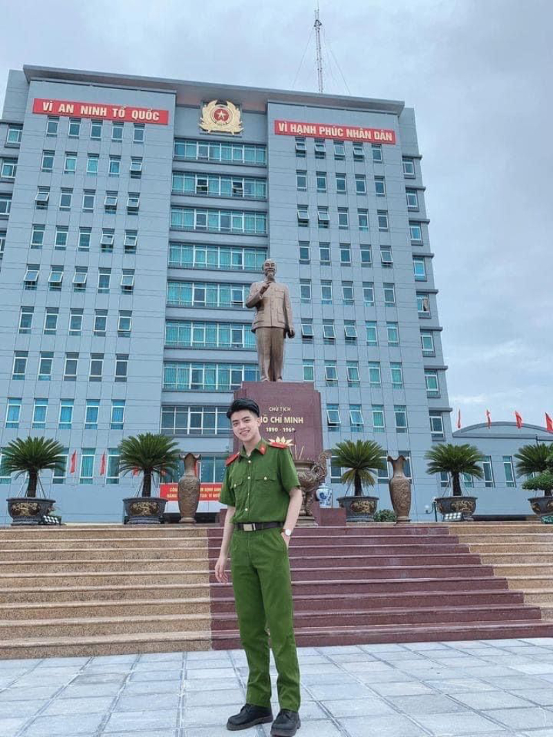 ảnh công an Việt Nam ngoài đời thường