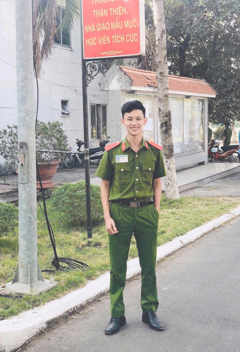 ảnh công an Việt Nam trang nghiêm