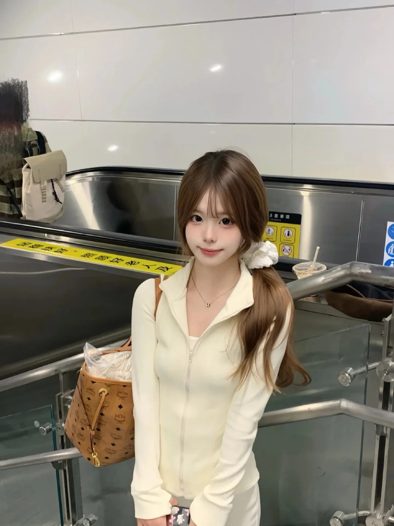 ảnh gái cute chụp ảnh nghệ thuật