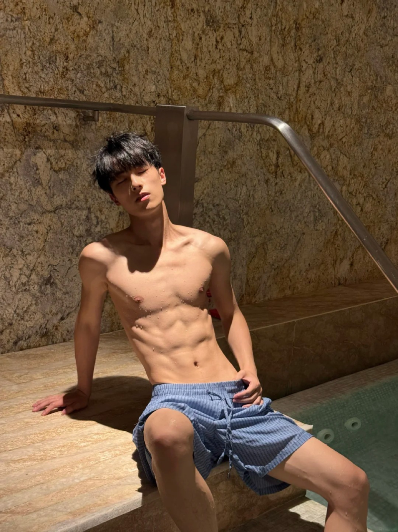 ảnh nam phong cách fitness
