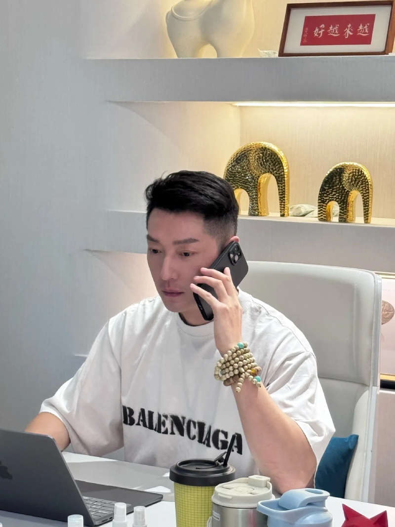 ảnh tổng tài đẹp nhất