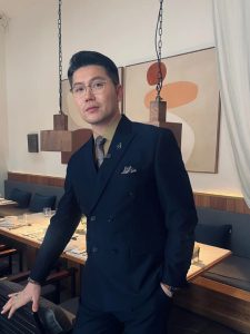 ảnh tổng tài lạnh lùng đầy khí chất