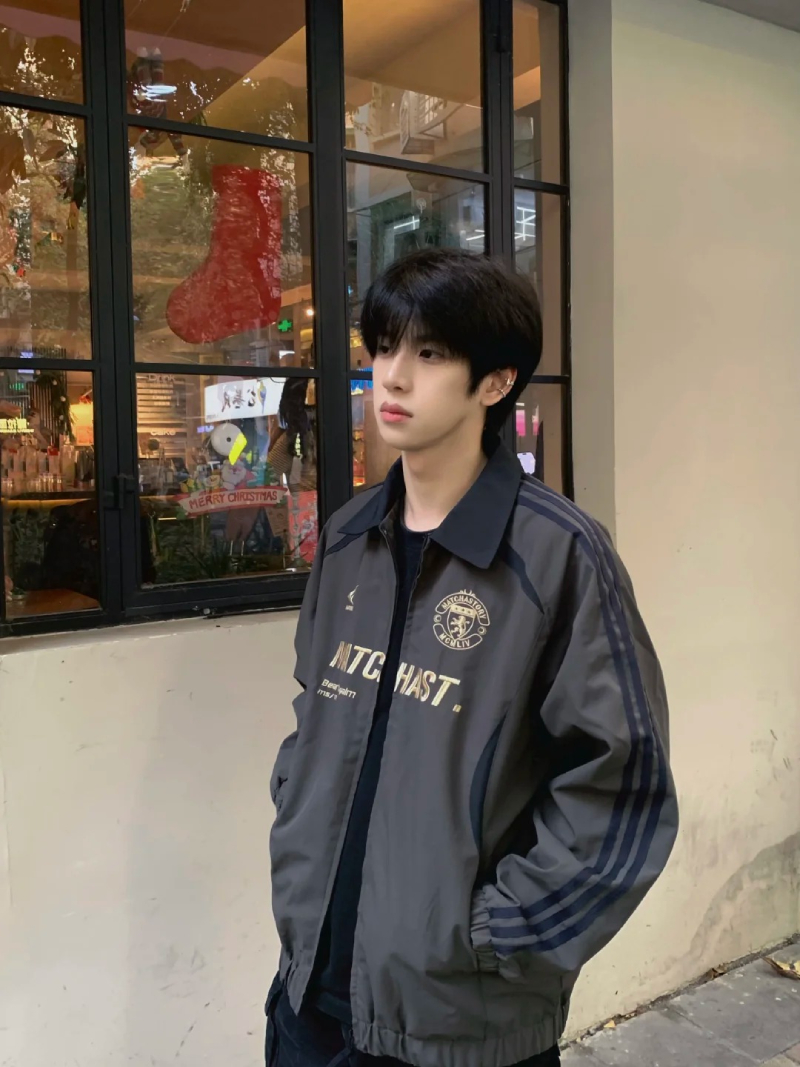 ảnh trai 2K10 với outfit street style