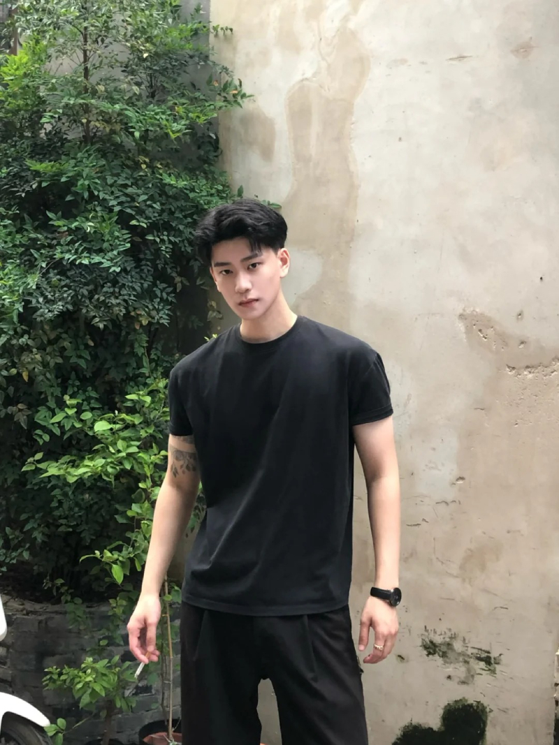 ảnh trai đẹp k9 với nụ cười tươi