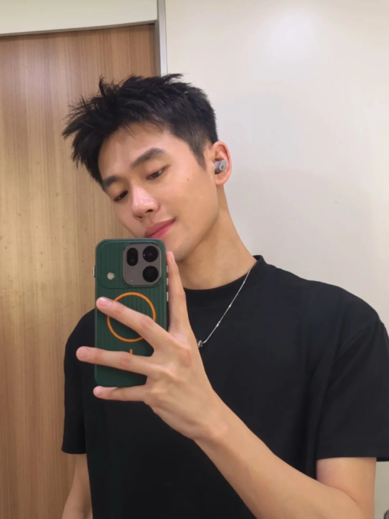 ảnh trai đẹp trên mạng đẹp trai nổi bật