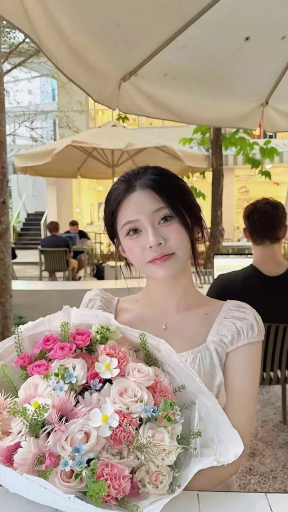 hình ảnh gái Việt Nam chụp ảnh đời thường