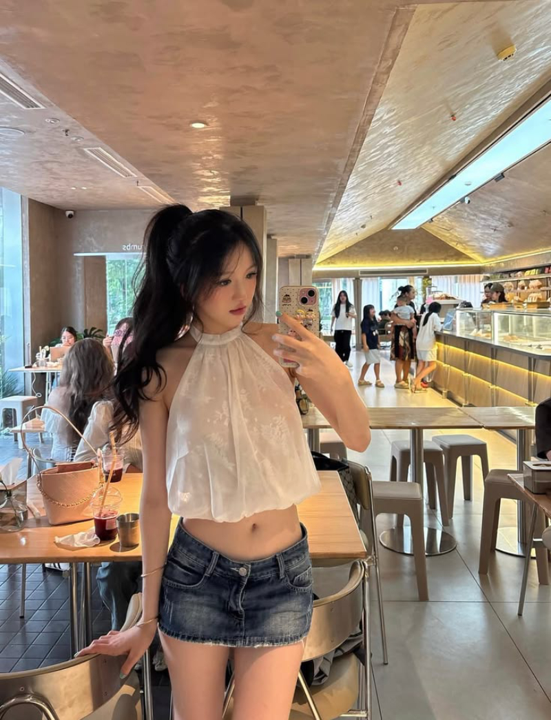 hình ảnh thiếu nữ Việt Nam phong cách hiện đại