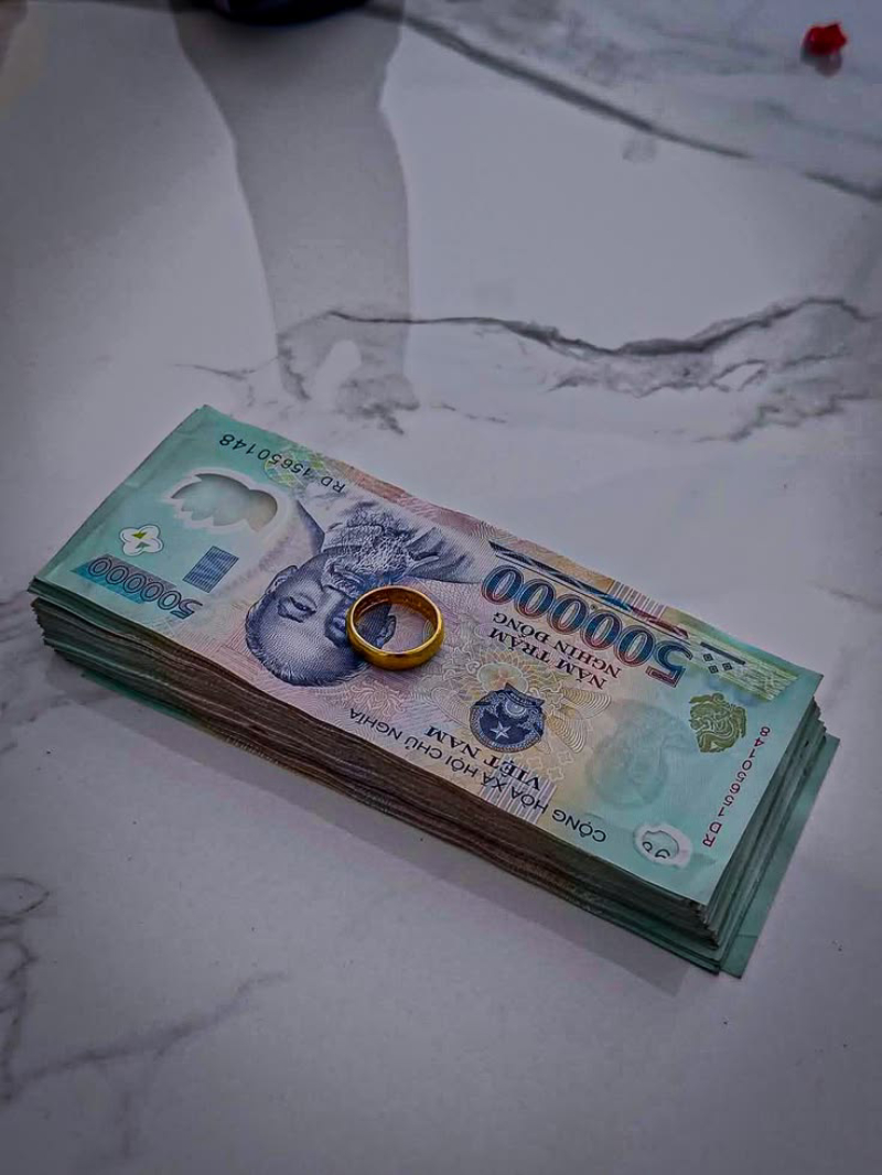 hình ảnh tờ 500k (500 nghìn) mệnh giá tiền Việt