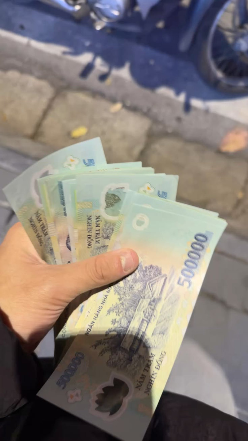 hình ảnh tờ 500k (500 nghìn) tiền giấy Việt Nam