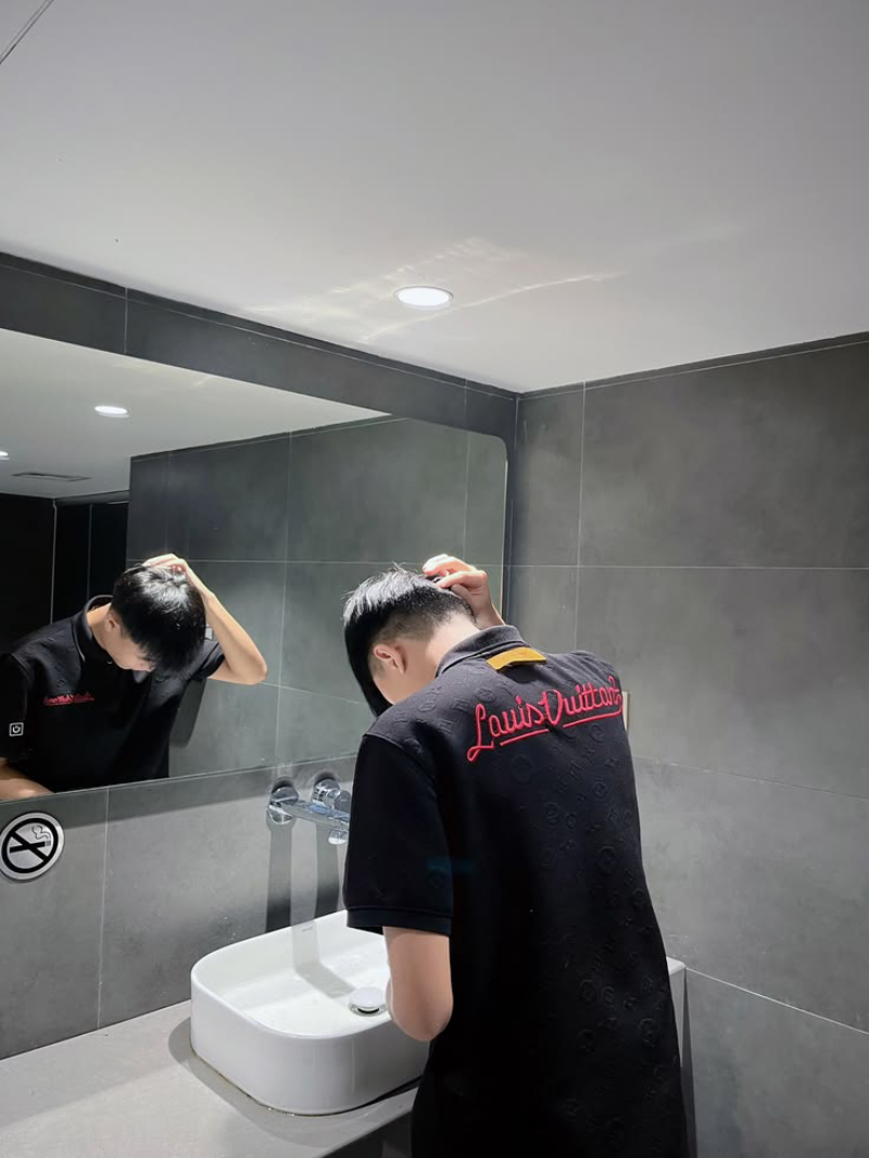 hình ảnh trai đẹp che mặt đội mũ cực ngầu