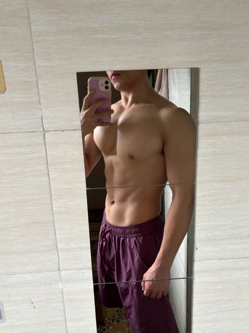 hình ảnh trai đẹp phong cách fitness