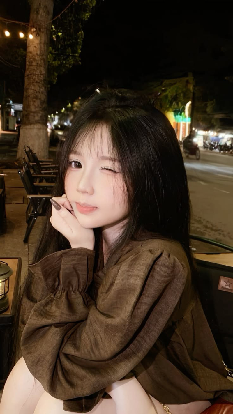 hình gái xinh aesthetic đẹp mắt